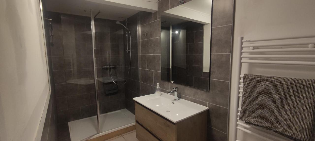 Rives De Bourges Apartamento Burzet Exterior foto