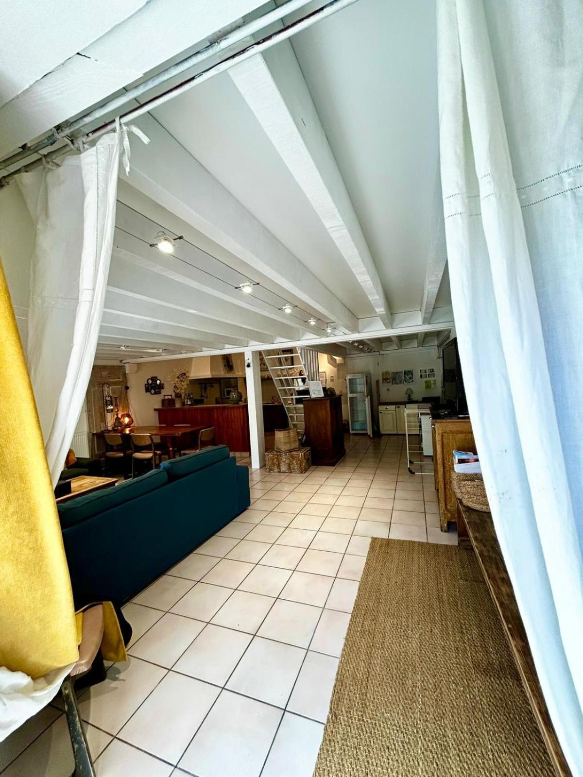 Rives De Bourges Apartamento Burzet Exterior foto