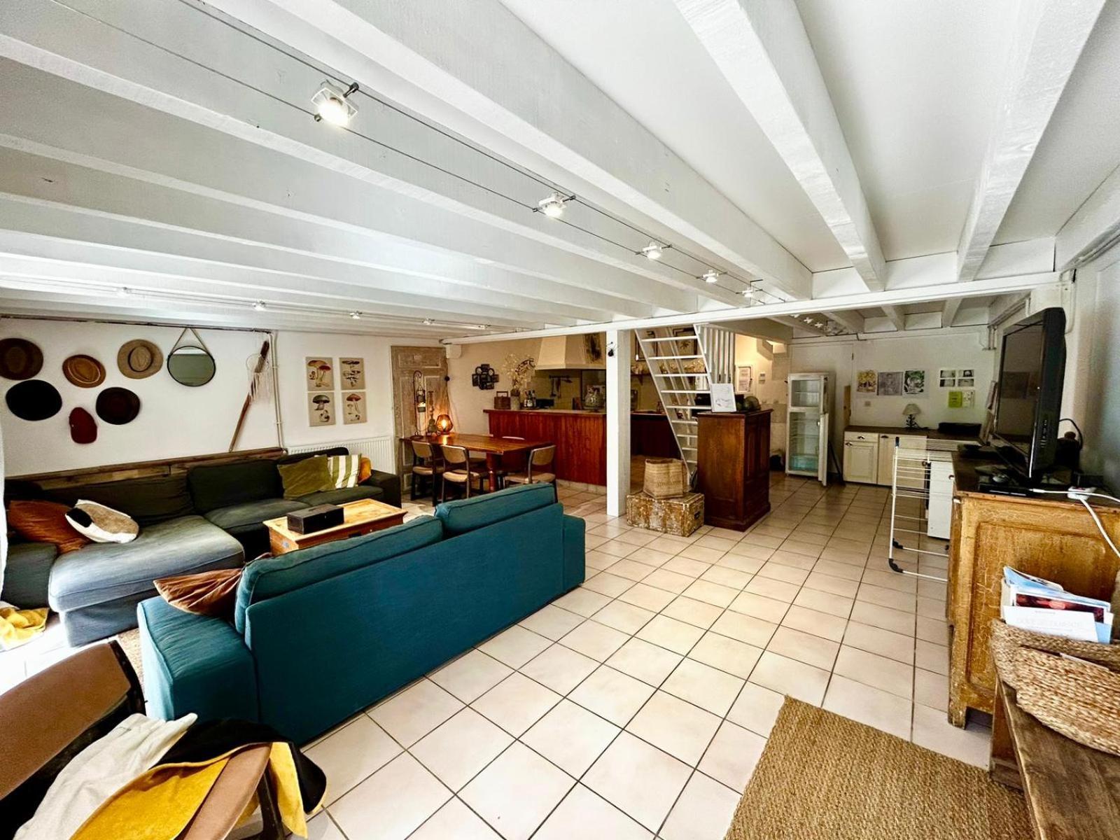 Rives De Bourges Apartamento Burzet Exterior foto